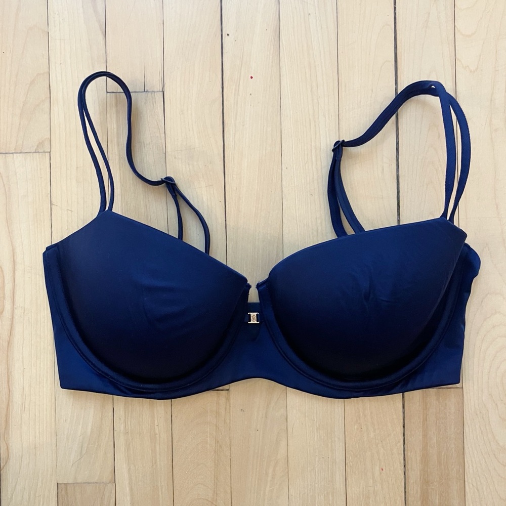 Victoria’s Secret Navy Blue Balconet Push-Up Bra